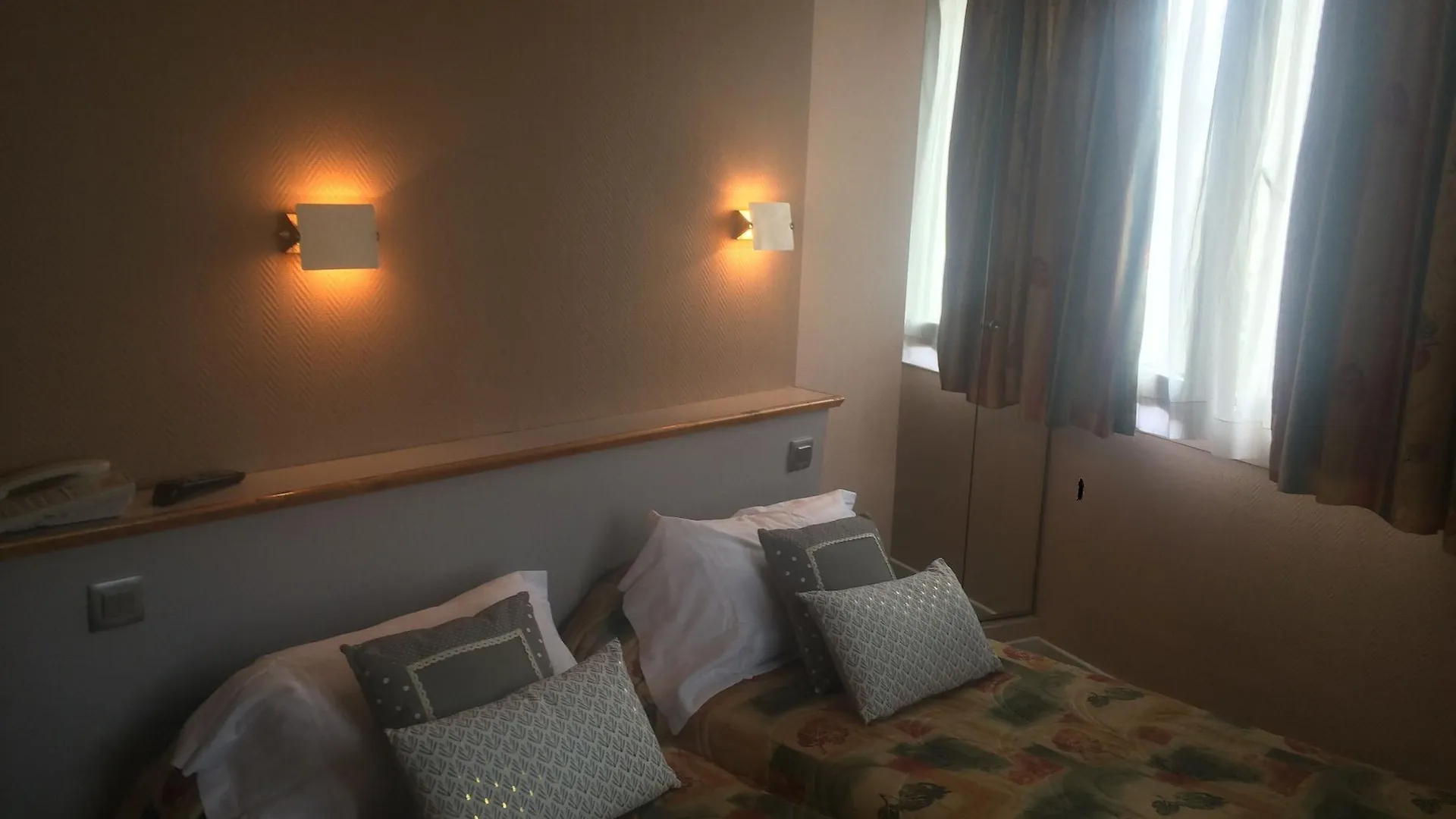 Hotel Picardy Hotel-gare Du Nord 2*